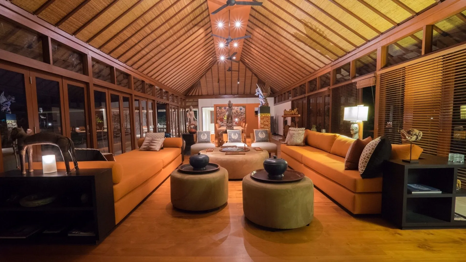 The Colonnade By Exotiq Villa Holidays Ungasan  0*, Ungasan (Bali)